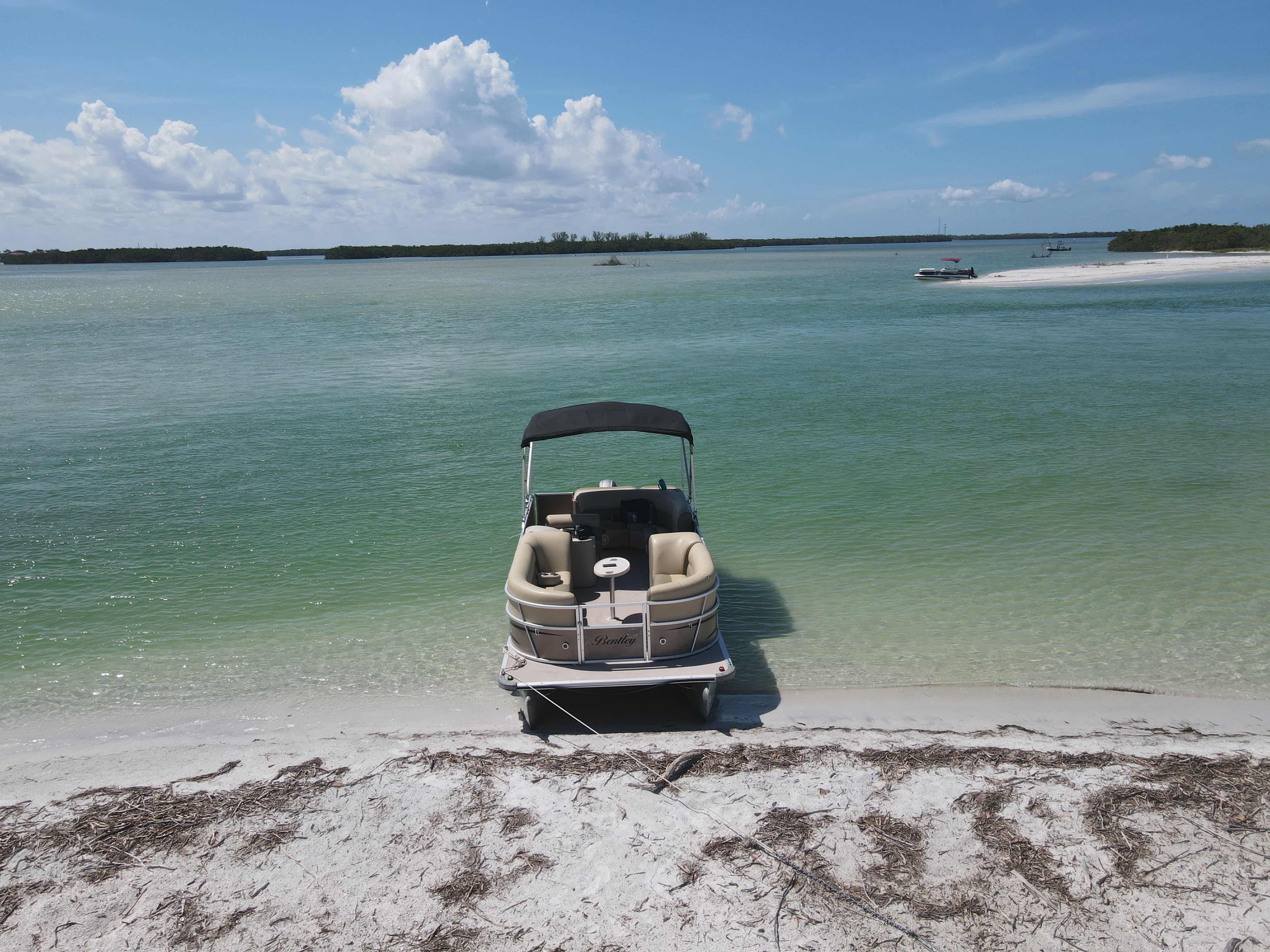 Bentley Pontoon view 3